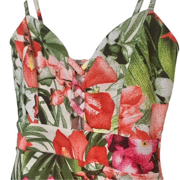 FASHION NOVA Tropical Floral Bodycon Lattice Top Dress - Picture 3 of 6